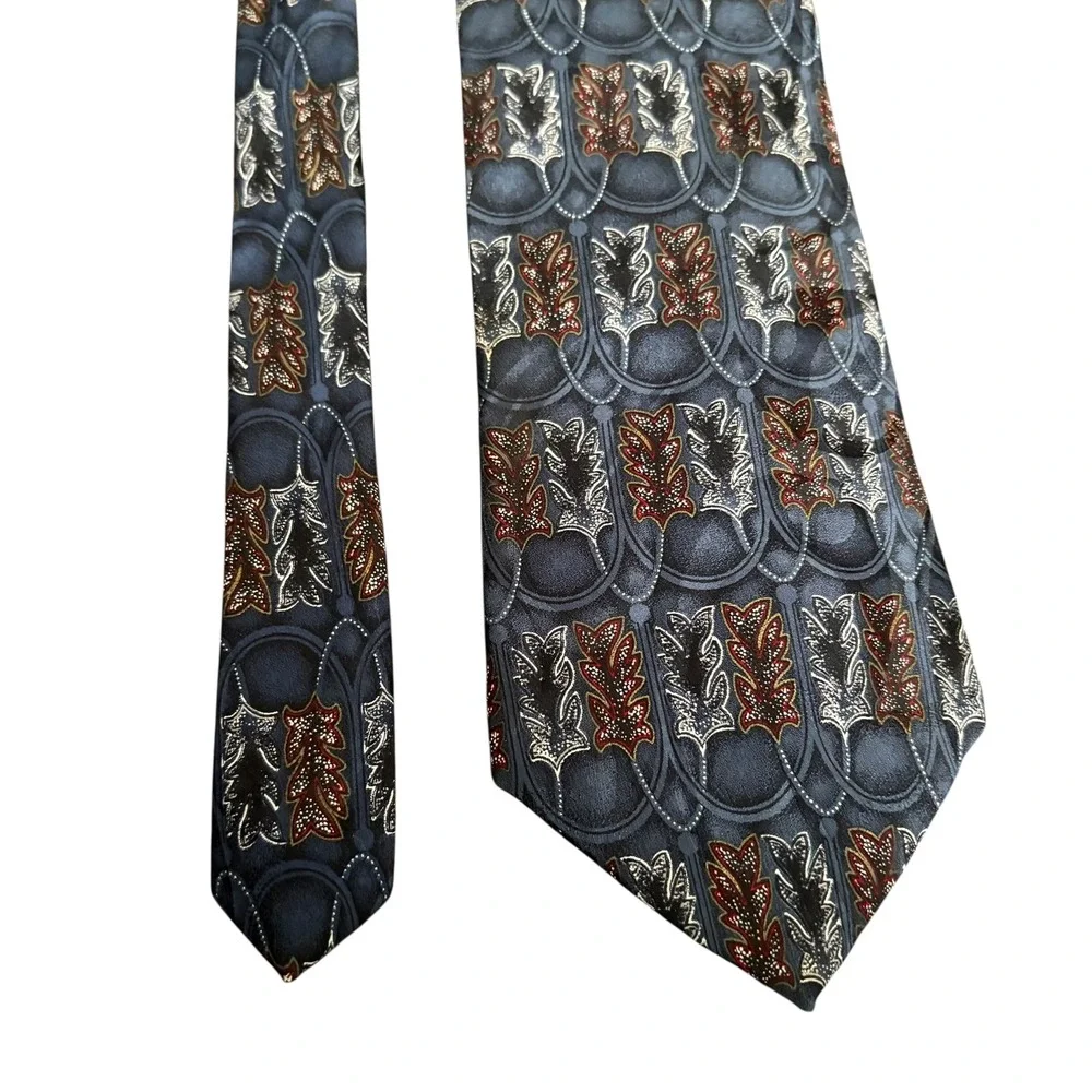 Evan-Picone 100% Silk Tie Blue Red Leaf Pattern USA Vintage‎ Men's Neckwear